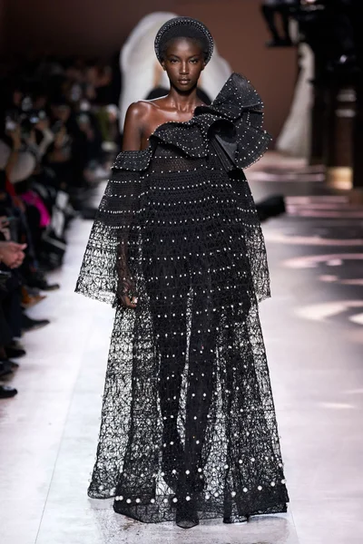 Look 39